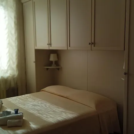 Bed & Breakfast D-place Borgo Filadelfia Turin